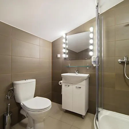 Aparthotel 1 Night In Poznan - Wielka Apartments Poznan