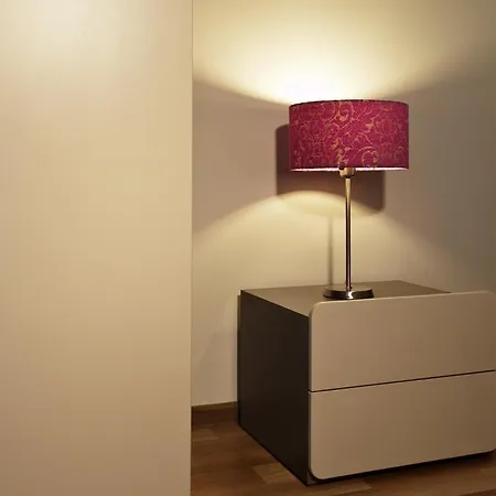 1 Night In - Wielka Апарт-отель