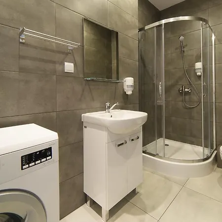 1 Night In Poznan - Wielka Apartments Poznan