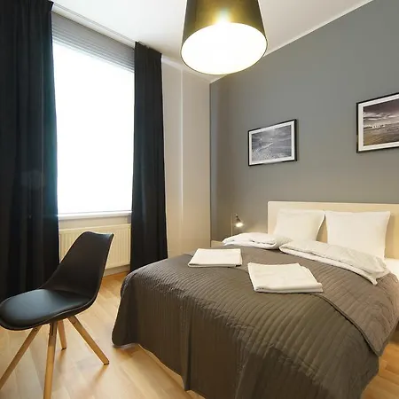 Aparthotel 1 Night In Poznan - Wielka Apartments