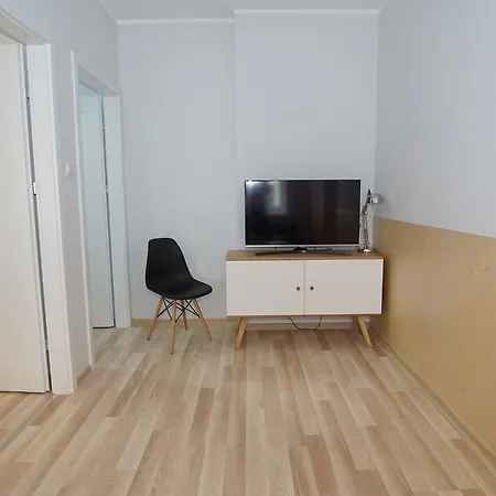 1 Night In - Wielka Апарт-отель Познань
