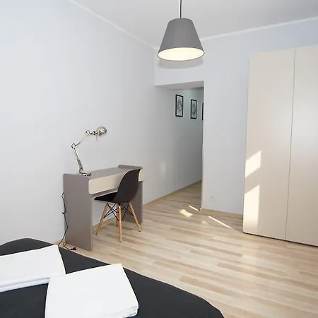1 Night In Poznan - Wielka Apartments