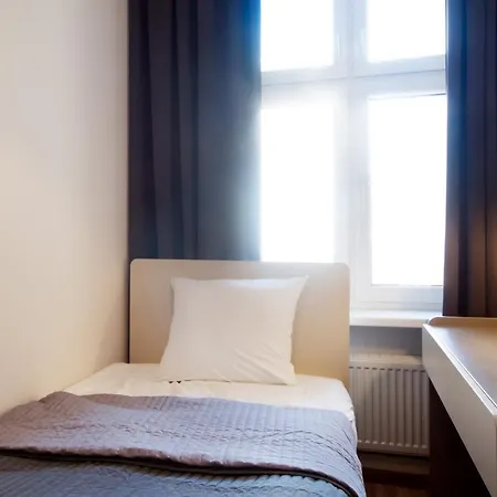 1 Night In - Wielka Апарт-отель